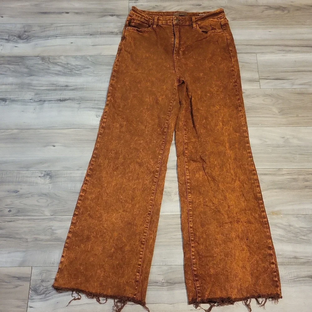 Judy Blue Jeans Womens 13/31 Rust Color Dryed Wash Raw Hem Wide Leg